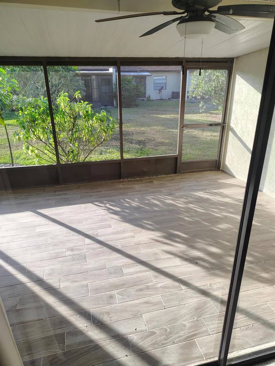 6020 Indrio Road #16 Fort Pierce, FL 34951