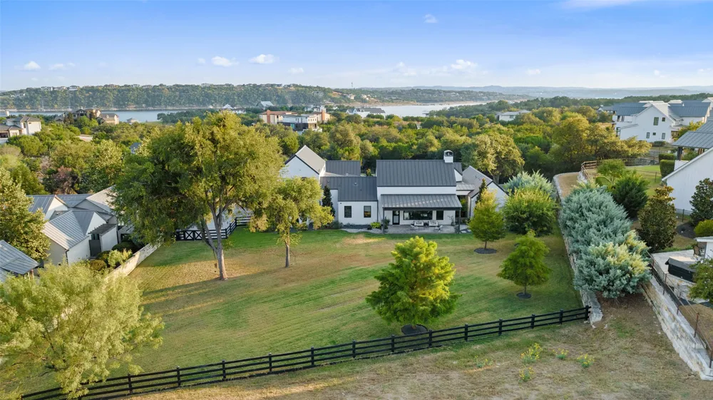 Address Not Shown Spicewood, TX 78669