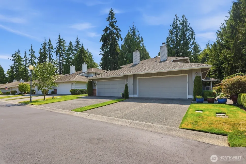 1824 Mill Pointe Drive SE Mill Creek, WA 98012