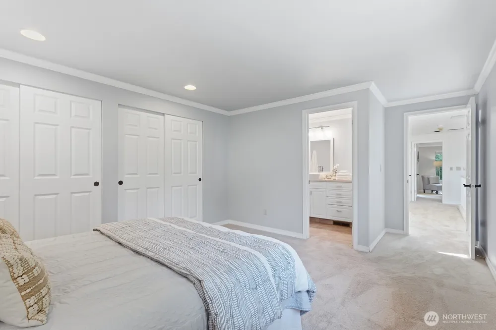 1824 Mill Pointe Drive SE Mill Creek, WA 98012