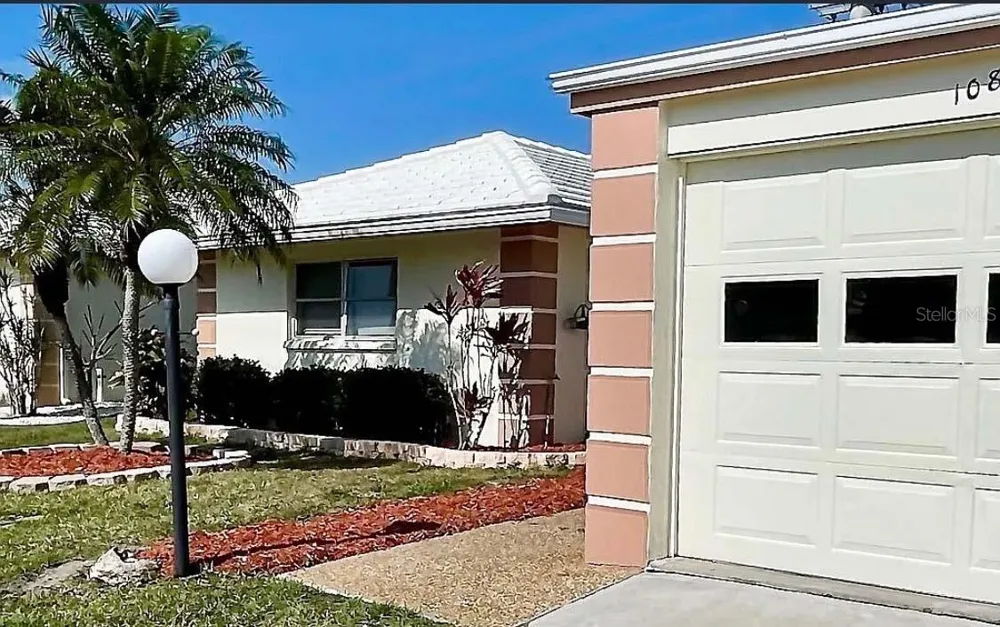 108 VILLA DRIVE #108 Osprey, FL 34229