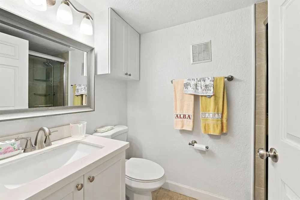 10382 NW 24th Place #105 Sunrise, FL 33322