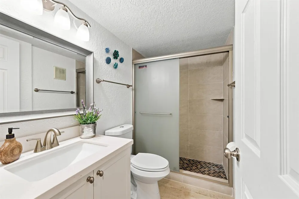 10382 NW 24th Place #105 Sunrise, FL 33322