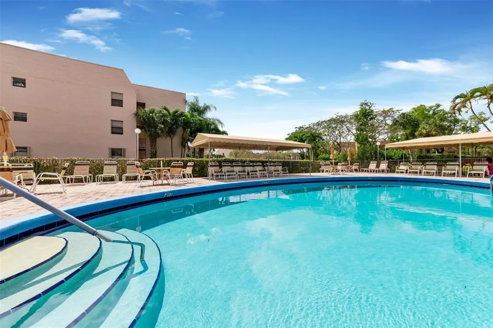 10382 NW 24th Place #105 Sunrise, FL 33322