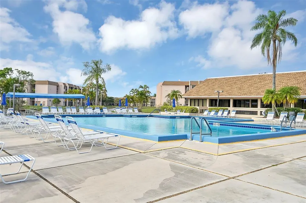 10382 NW 24th Place #105 Sunrise, FL 33322