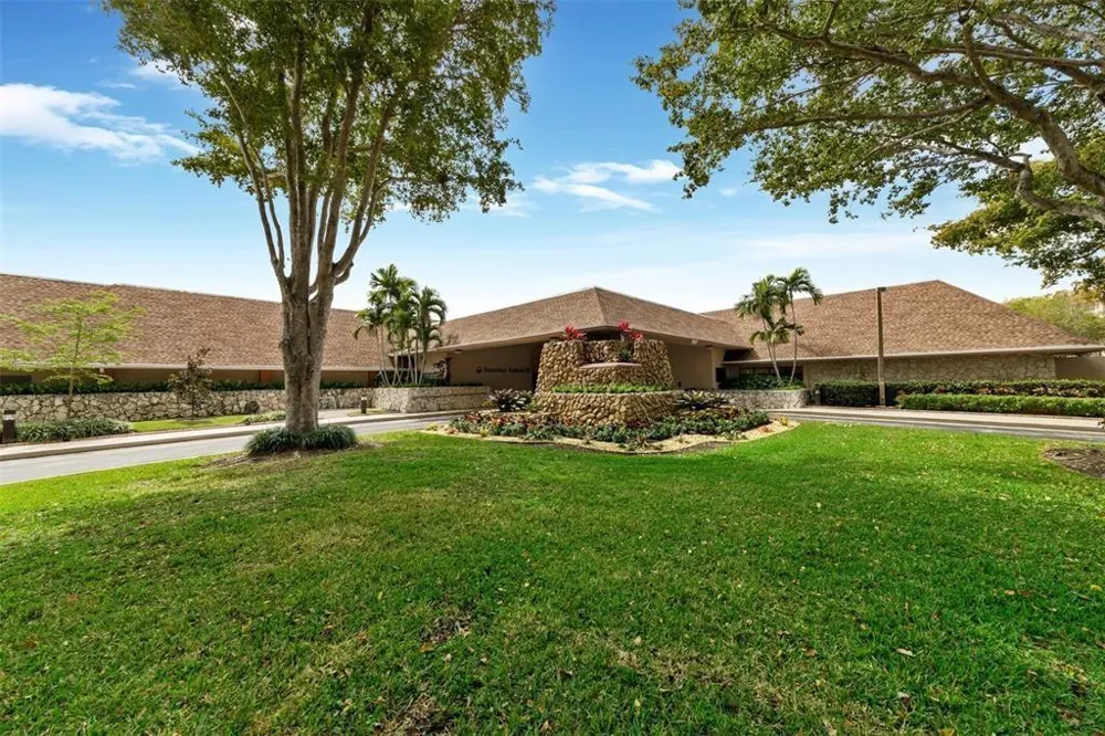 10382 NW 24th Place #105 Sunrise, FL 33322