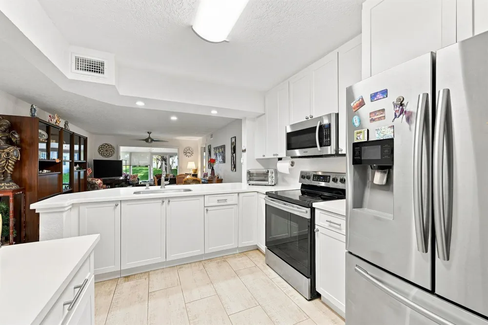 10382 NW 24th Place #105 Sunrise, FL 33322
