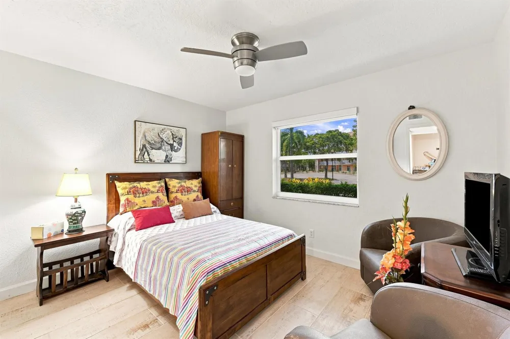 10382 NW 24th Place #105 Sunrise, FL 33322