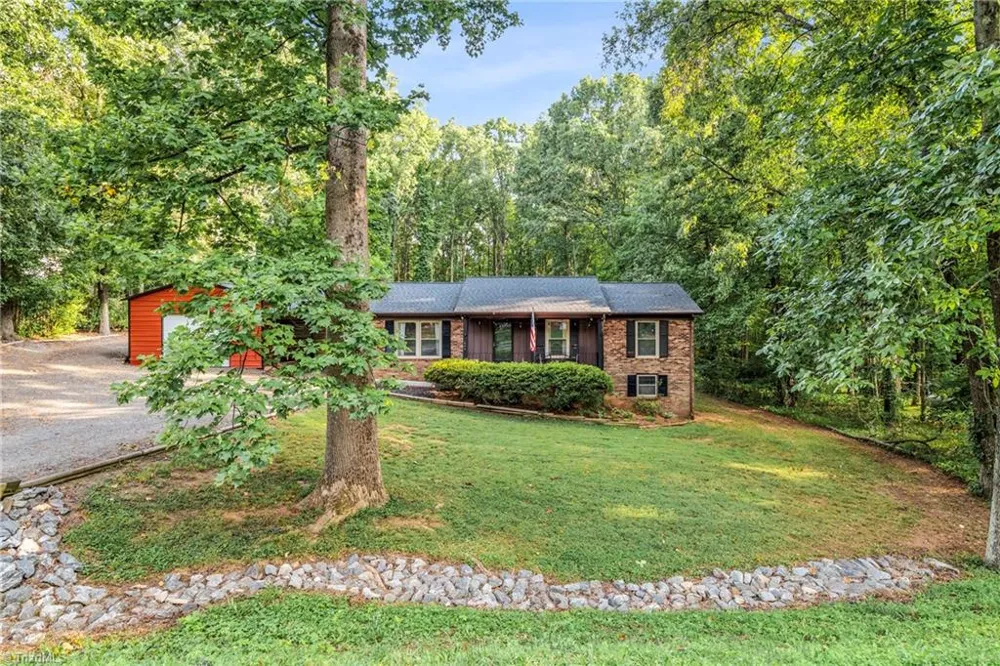 206 Laura Road Madison, NC 27025