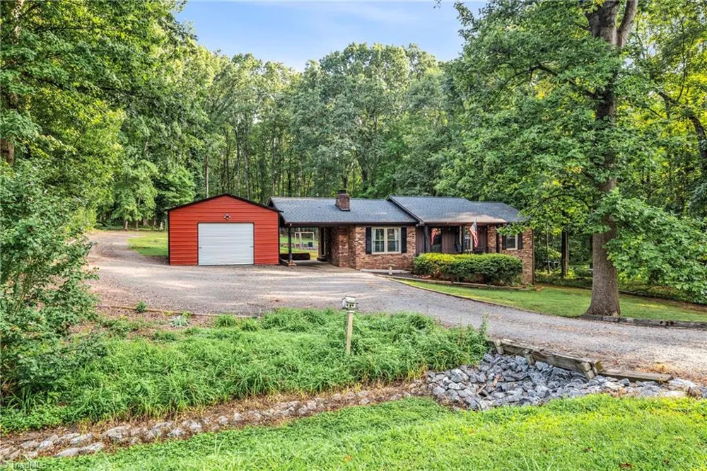 206 Laura Road Madison, NC 27025