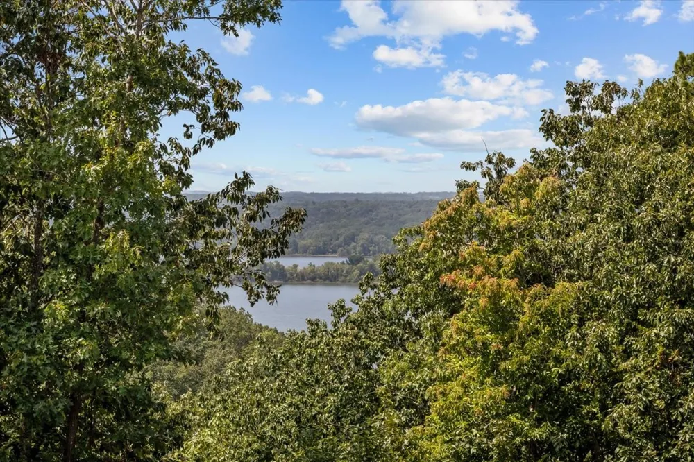 90 Float Dr Waverly, TN 37185