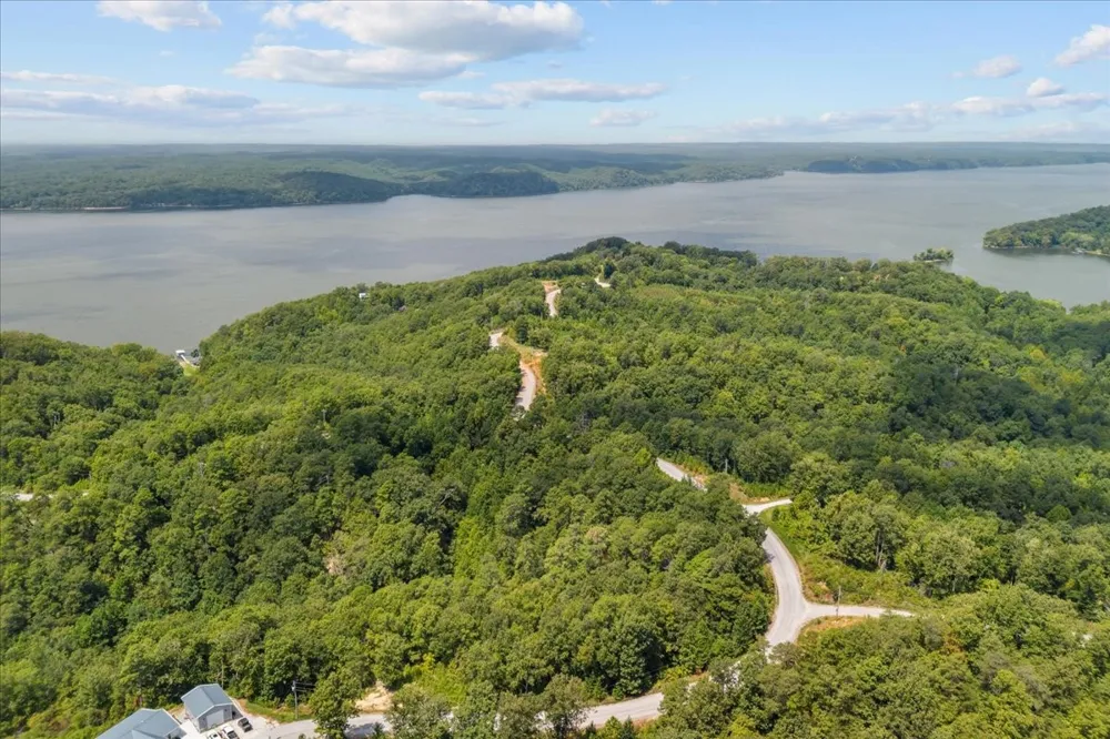 90 Float Dr Waverly, TN 37185