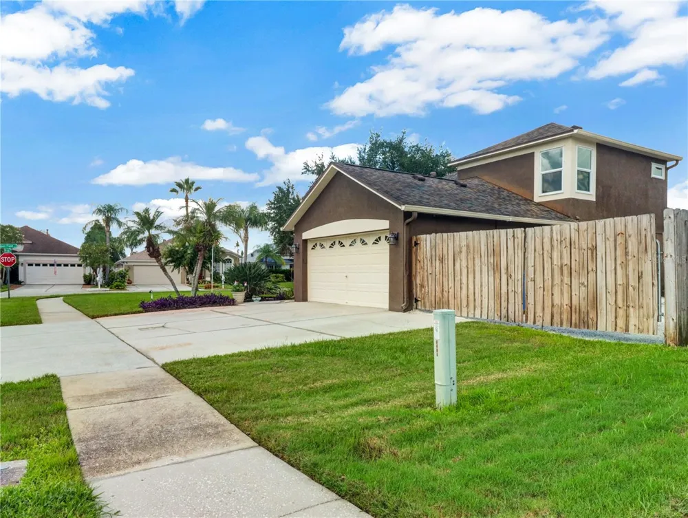 2002 RAIN DANCE PLACE Brandon, FL 33510