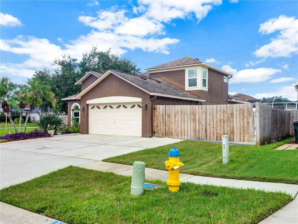 2002 RAIN DANCE PLACE Brandon, FL 33510