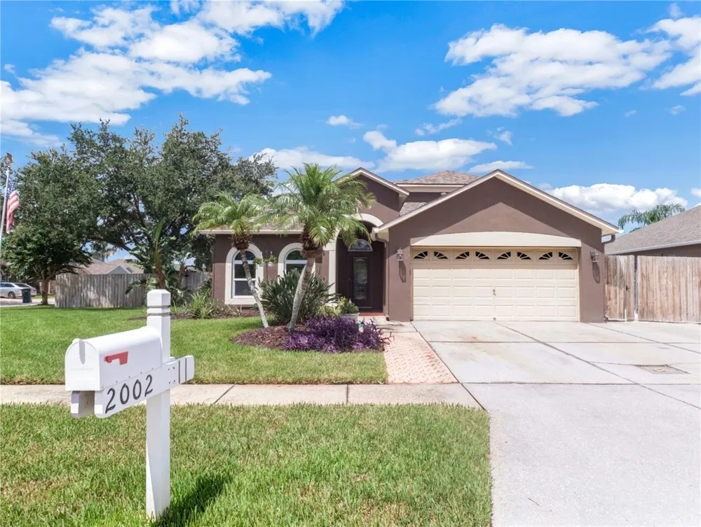 2002 RAIN DANCE PLACE Brandon, FL 33510