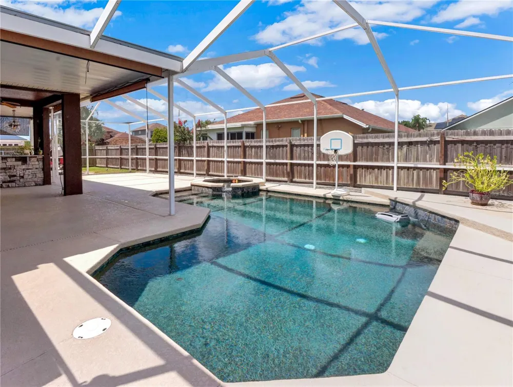2002 RAIN DANCE PLACE Brandon, FL 33510