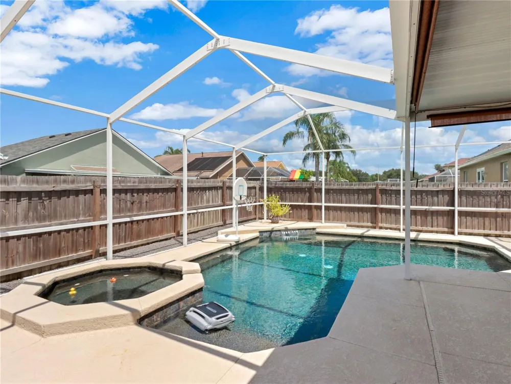 2002 RAIN DANCE PLACE Brandon, FL 33510