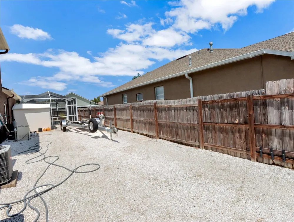 2002 RAIN DANCE PLACE Brandon, FL 33510