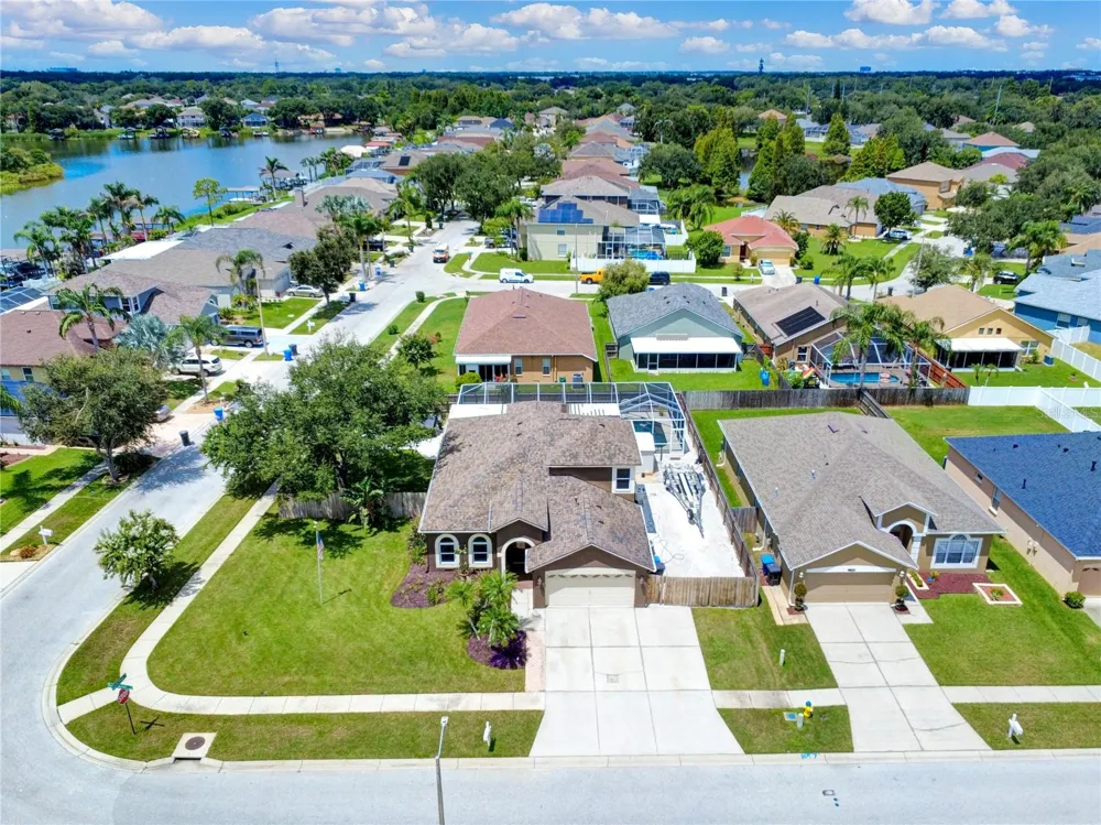 2002 RAIN DANCE PLACE Brandon, FL 33510