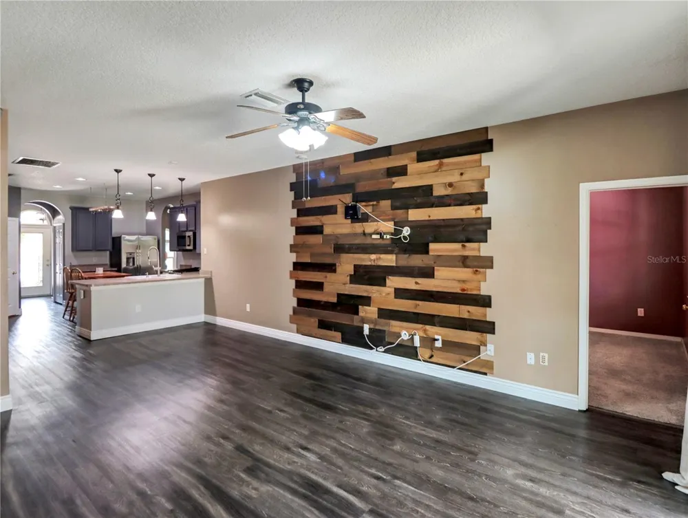 2002 RAIN DANCE PLACE Brandon, FL 33510