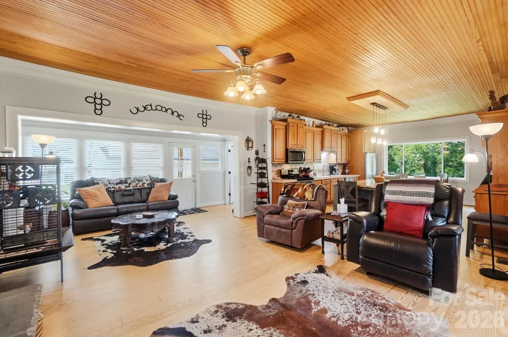 176 Meek Road Gastonia, NC 28056