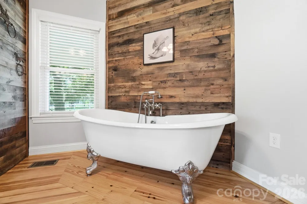 176 Meek Road Gastonia, NC 28056