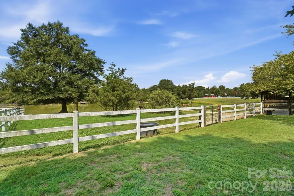 176 Meek Road Gastonia, NC 28056