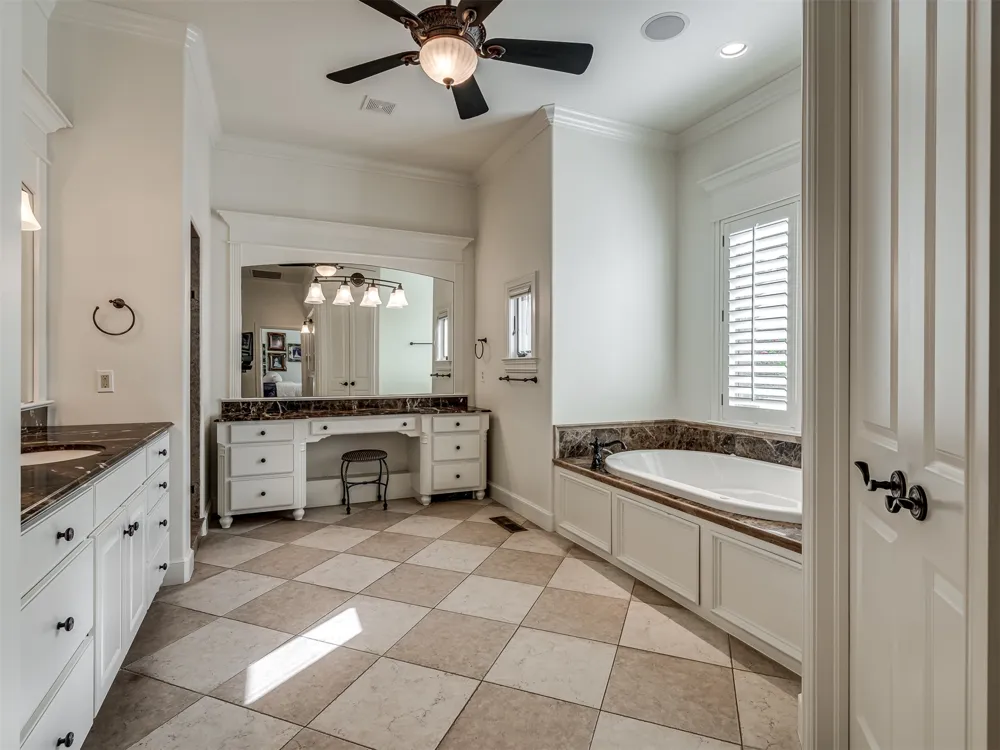 10615 S Fir Avenue Jenks, OK 74037