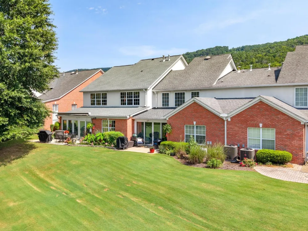 724 Outlook Lane Chattanooga, TN 37419