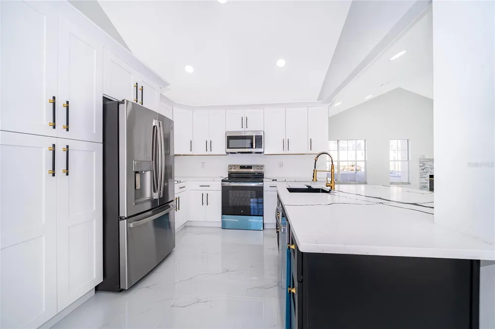 1250 GLENMORE DRIVE Apopka, FL 32712