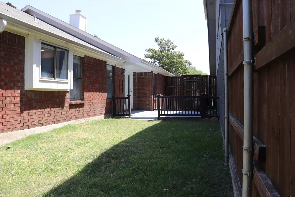 1600 Mountain Side Drive Allen, TX 75002
