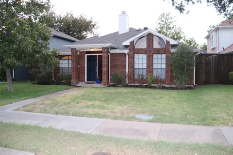 1600 Mountain Side Drive