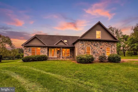 888 BATTLE RIDGE ROAD