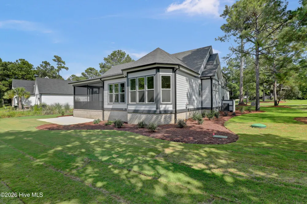 105 Tradewinds Drive Hampstead, NC 28443