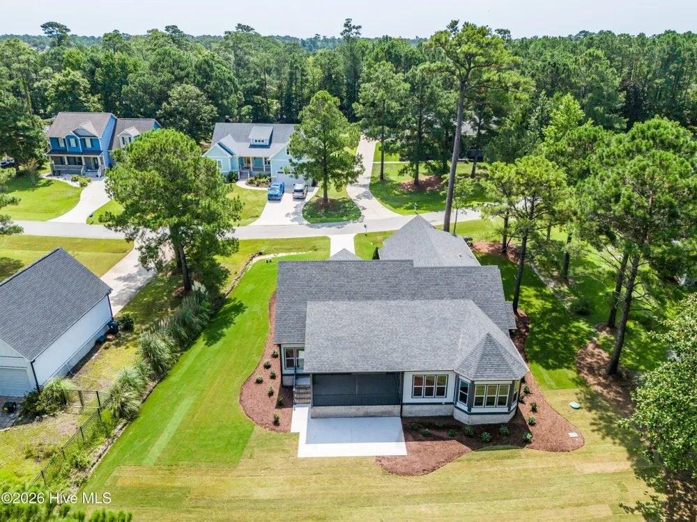105 Tradewinds Drive Hampstead, NC 28443