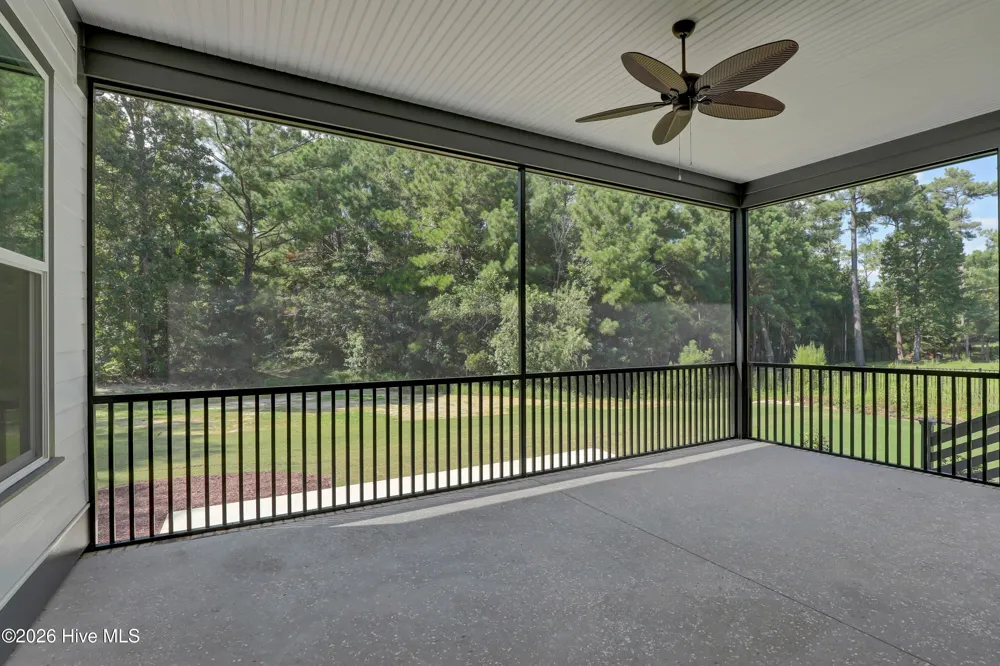 105 Tradewinds Drive Hampstead, NC 28443