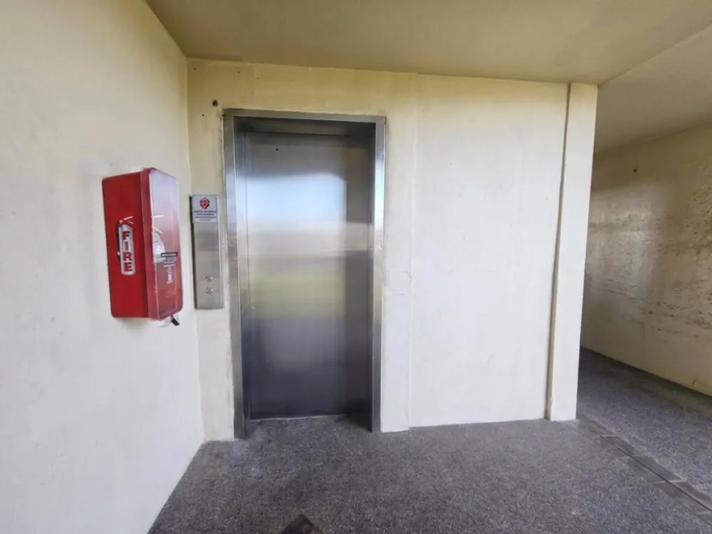 3051 Sunrise Lakes Drive E #203 Sunrise, FL 33322