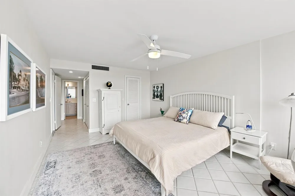 3589 S Ocean Boulevard #808 South Palm Beach, FL 33480