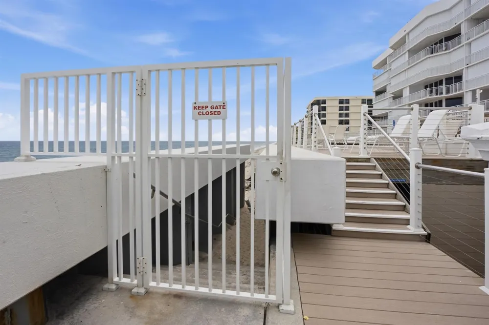 3589 S Ocean Boulevard #808 South Palm Beach, FL 33480