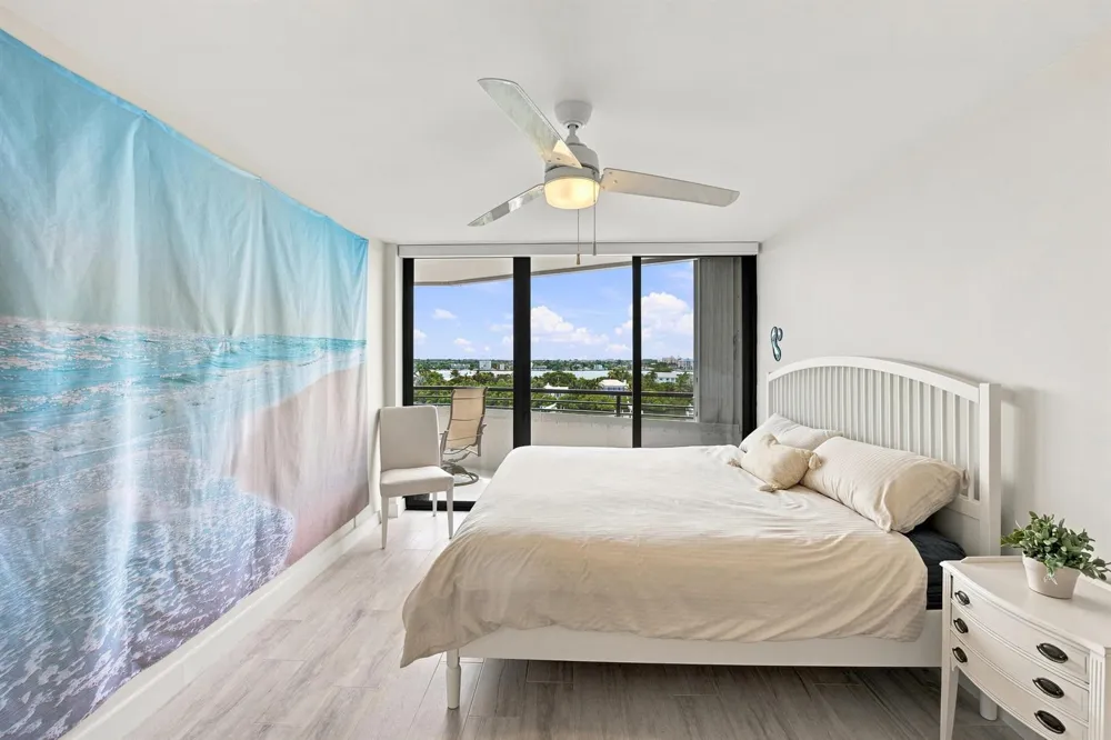 3589 S Ocean Boulevard #808 South Palm Beach, FL 33480