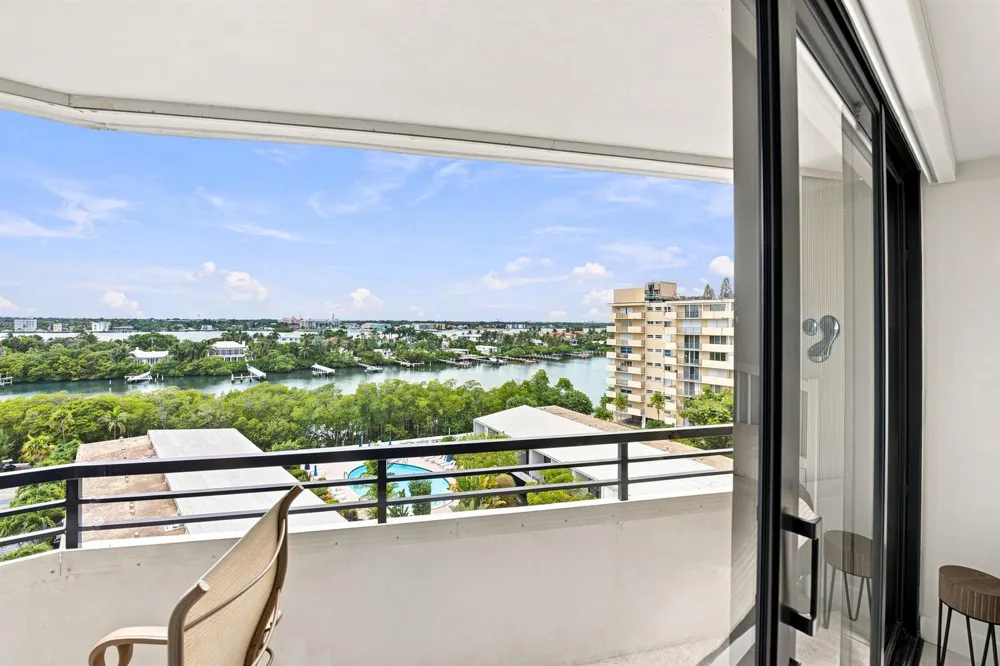 3589 S Ocean Boulevard #808 South Palm Beach, FL 33480