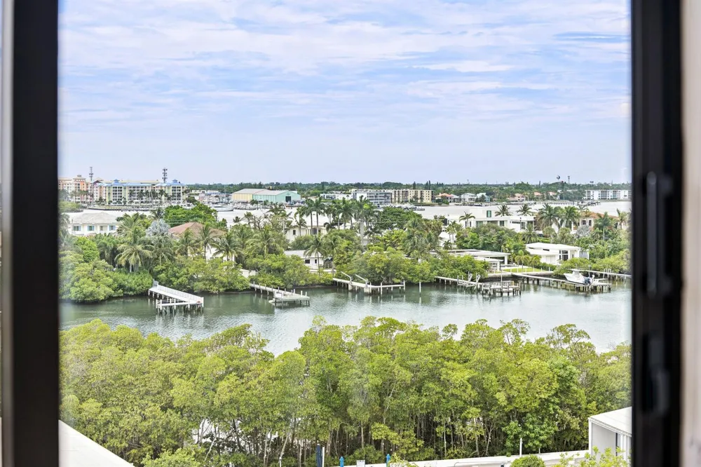 3589 S Ocean Boulevard #808 South Palm Beach, FL 33480