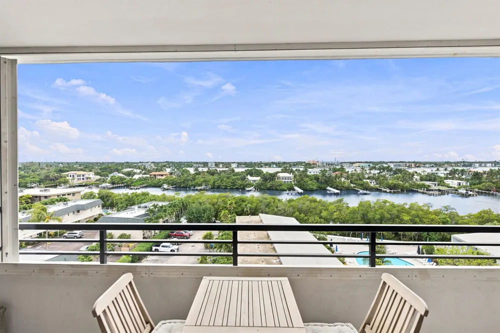 3589 S Ocean Boulevard #808 South Palm Beach, FL 33480