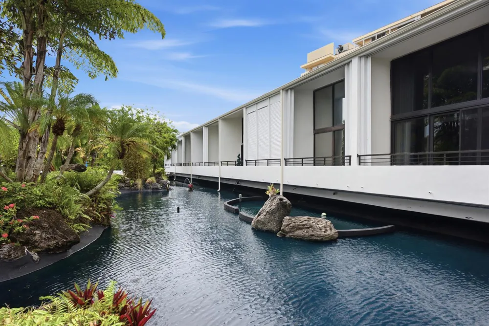 3589 S Ocean Boulevard #808 South Palm Beach, FL 33480