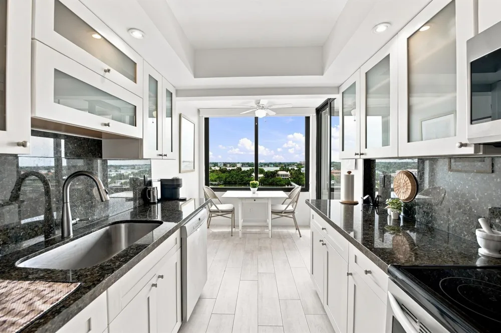 3589 S Ocean Boulevard #808 South Palm Beach, FL 33480