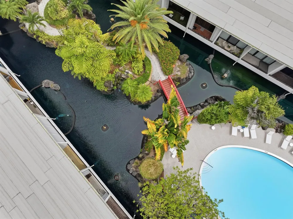 3589 S Ocean Boulevard #808 South Palm Beach, FL 33480