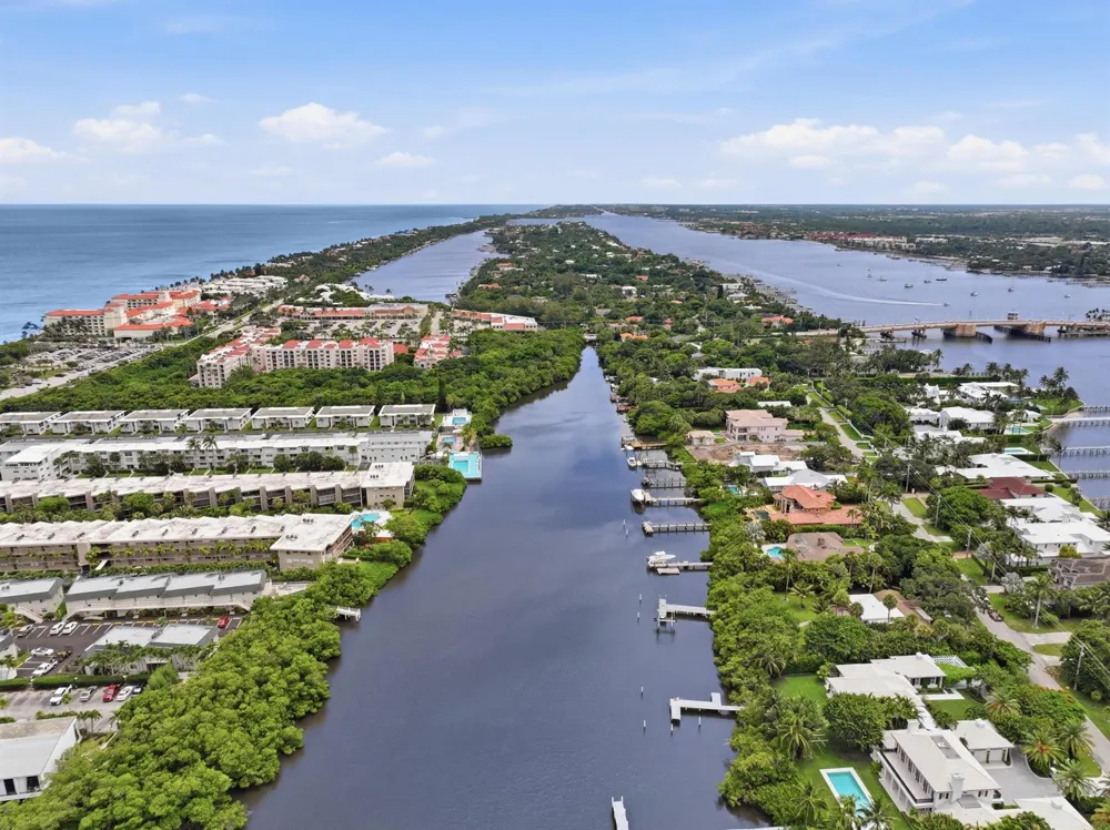 3589 S Ocean Boulevard #808 South Palm Beach, FL 33480