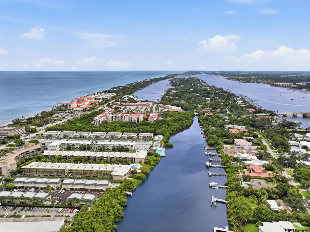 3589 S Ocean Boulevard #808 South Palm Beach, FL 33480