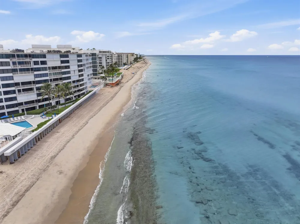 3589 S Ocean Boulevard #808 South Palm Beach, FL 33480