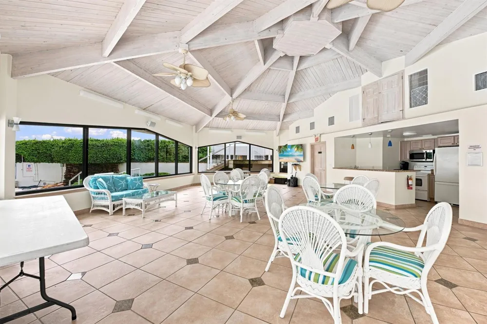 3589 S Ocean Boulevard #808 South Palm Beach, FL 33480